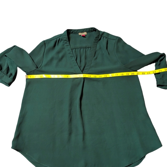 Green Sheer Vince Camuto Top - Picture 3 of 5